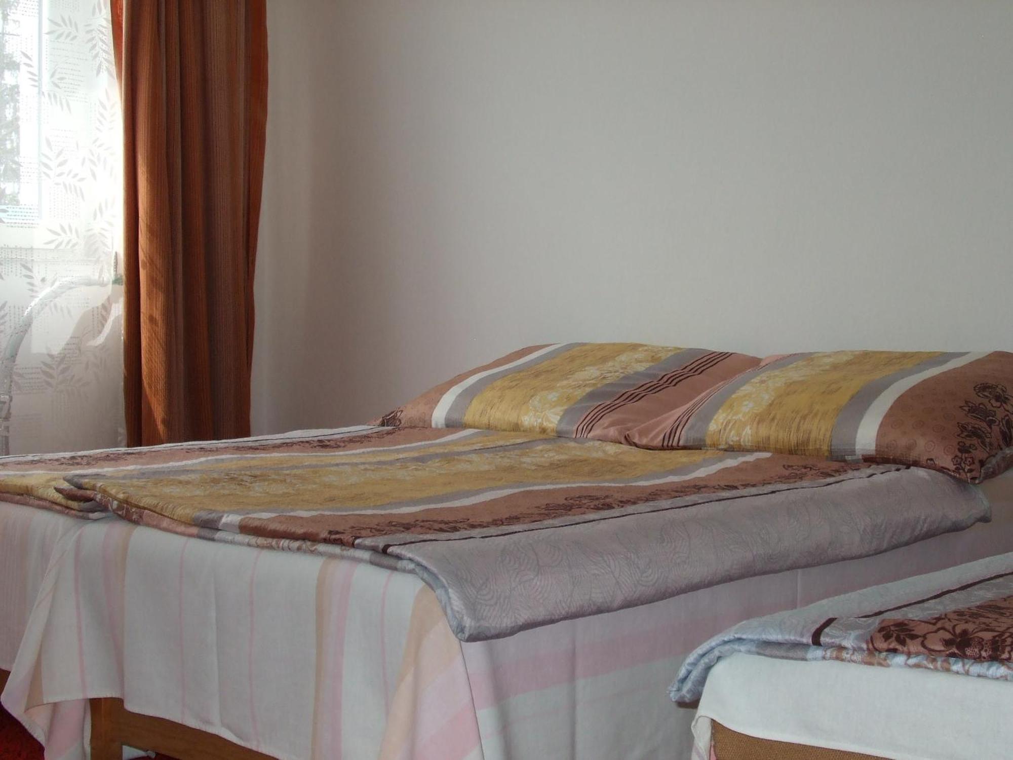Ferienwohnung Napfeny Vendeghaz Miskolc Exterior foto