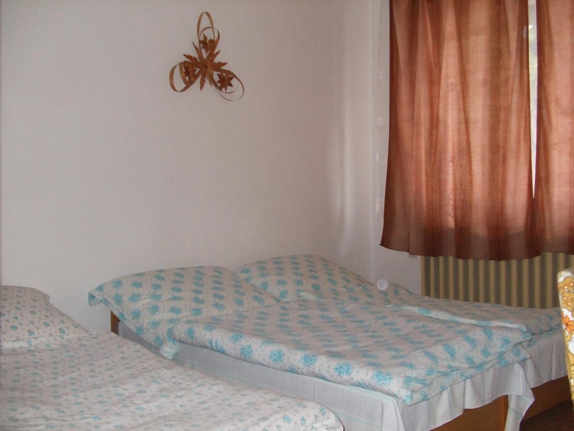 Ferienwohnung Napfeny Vendeghaz Miskolc Exterior foto